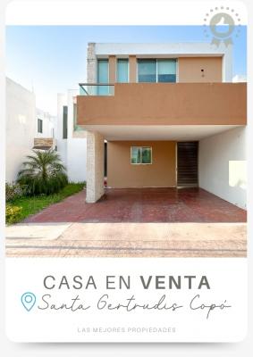 Casa de 3 Recamaras en Venta en Merida en Privada Porto en Santa Gertrudis Copo