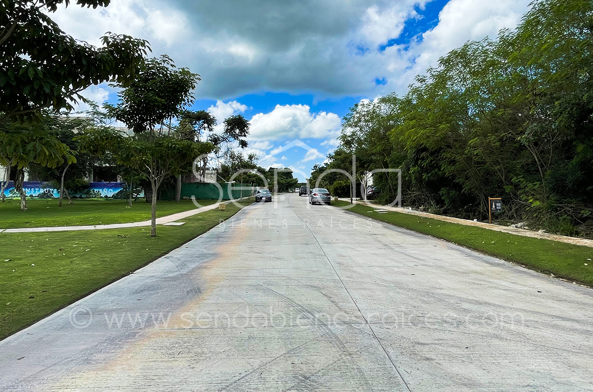 1178-33777-22WE-23-Terreno-en-Venta-Privada-Oasis-en-Yucatán-Country-Club-_(11).jpg