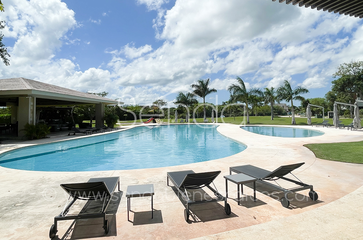1178-33787-22WE-23-Terreno-en-Venta-Privada-Oasis-en-Yucatán-Country-Club-_(21).jpg