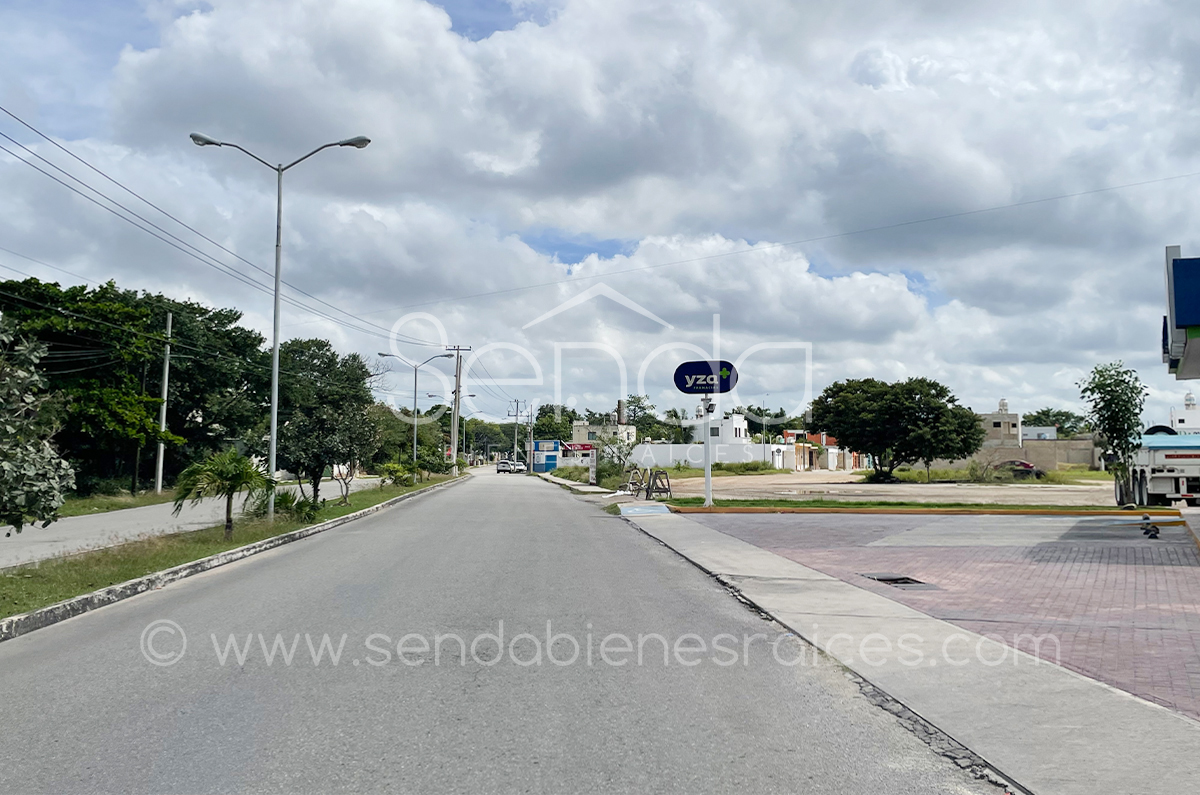 1191-34532-22WE-26-Terreno-en-Esquina-en-Venta-frente-a-Paseo-Verde-de-Tixcacal-Opichen-Merida-_(1).jpg