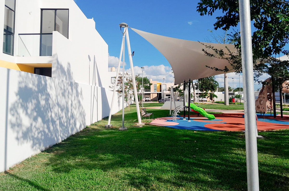 1245-37667-Casa-en-Venta-en-Residencial-Salvia-de-3-recamaras-en-esquina-con-amplio-terreno-3.jpg