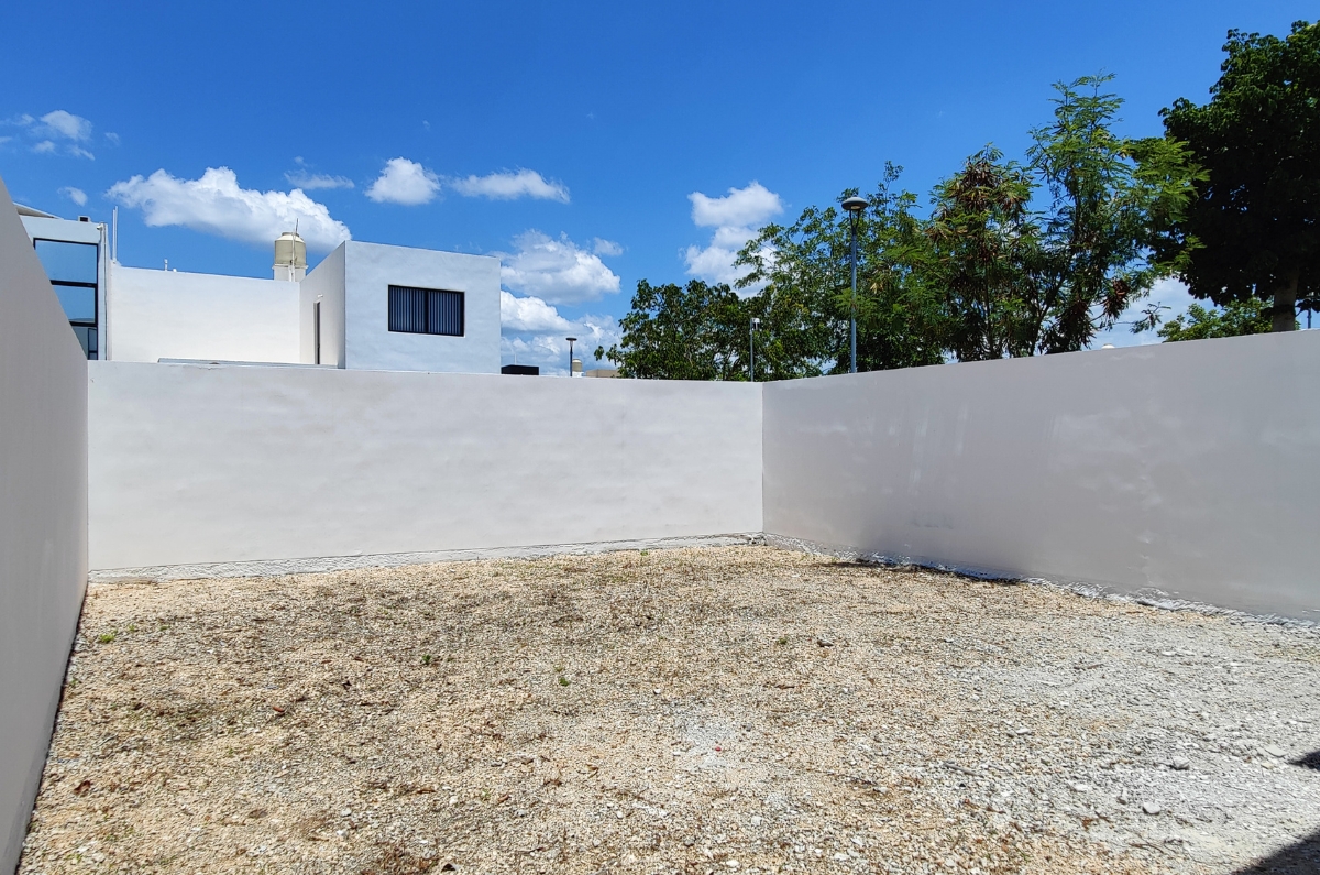 1245-37680-Casa-en-Venta-en-Residencial-Salvia-de-3-recamaras-en-esquina-con-amplio-terreno-16.jpg