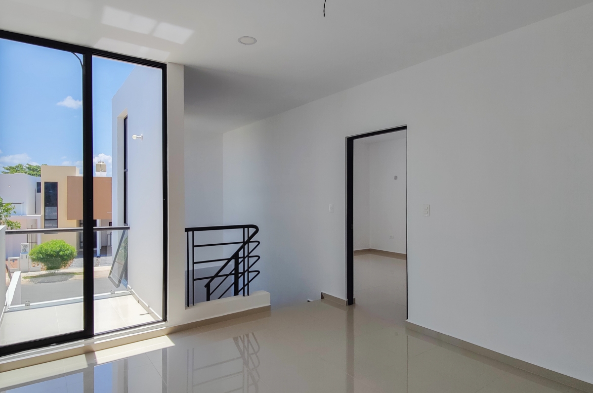 1245-37685-Casa-en-Venta-en-Residencial-Salvia-de-3-recamaras-en-esquina-con-amplio-terreno-21.jpg