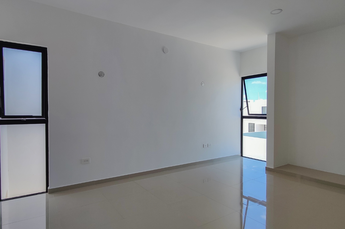 1245-37691-Casa-en-Venta-en-Residencial-Salvia-de-3-recamaras-en-esquina-con-amplio-terreno-28.jpg
