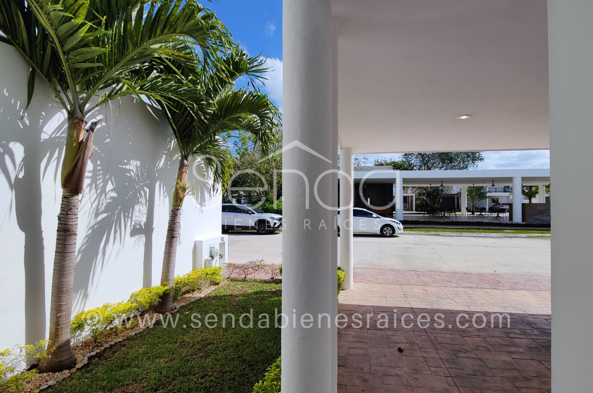 1253-35565-Casa-en-renta-en-la-privada-Fontana-en-Merida-con-4-habitaciones-y-alberca-2.jpg