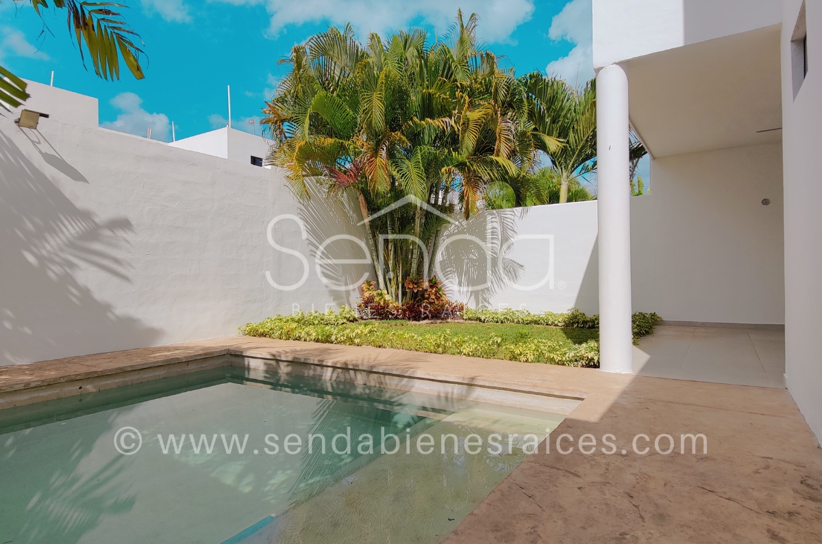 1253-35596-Casa-en-renta-en-la-privada-Fontana-en-Merida-con-4-habitaciones-y-alberca-33.jpg