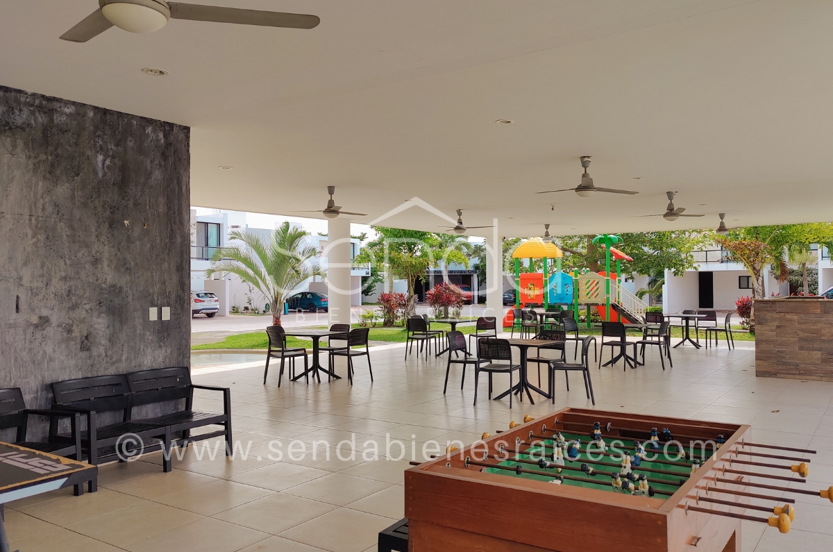 1253-35600-Casa-en-renta-en-la-privada-Fontana-en-Merida-con-4-habitaciones-y-alberca-37.jpg