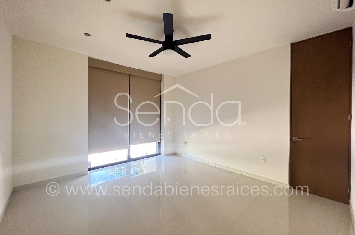 1396-40349-Casa-en-Renta-en-Temozon-en-Merida-con-4-Habitaciones-dentro-dentro-de-privada-30.jpg