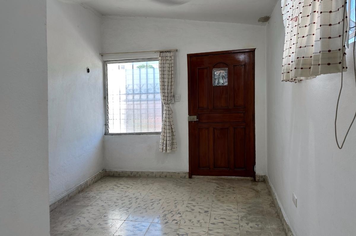 1428-40601-Casa-en-venta-de-4-habitaciones-a-12-minutos-del-Barrio-de-Santiago-en-Merida-33.jpg