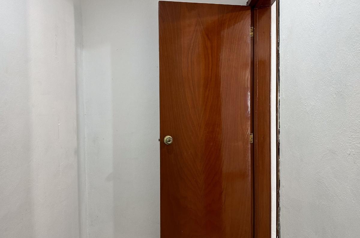 1428-40607-Casa-en-venta-de-4-habitaciones-a-12-minutos-del-Barrio-de-Santiago-en-Merida-39.jpg