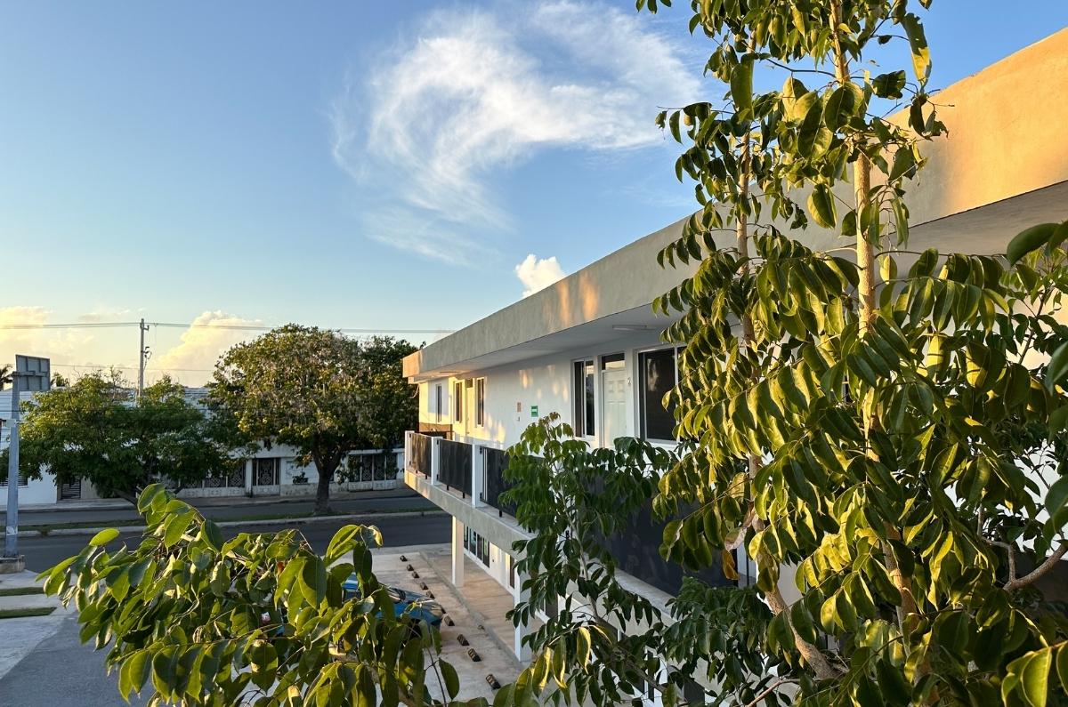 1430-40644-Departamento-en-renta-de-2-habitaciones-sobre-la-Avenida-Yucatan-en-norte-Merida-1.jpg