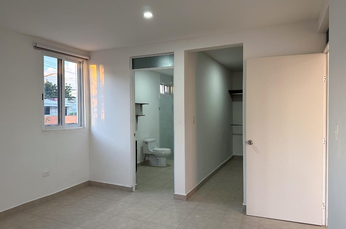 1430-40661-Departamento-en-renta-de-2-habitaciones-sobre-la-Avenida-Yucatan-en-norte-Merida-19.jpg