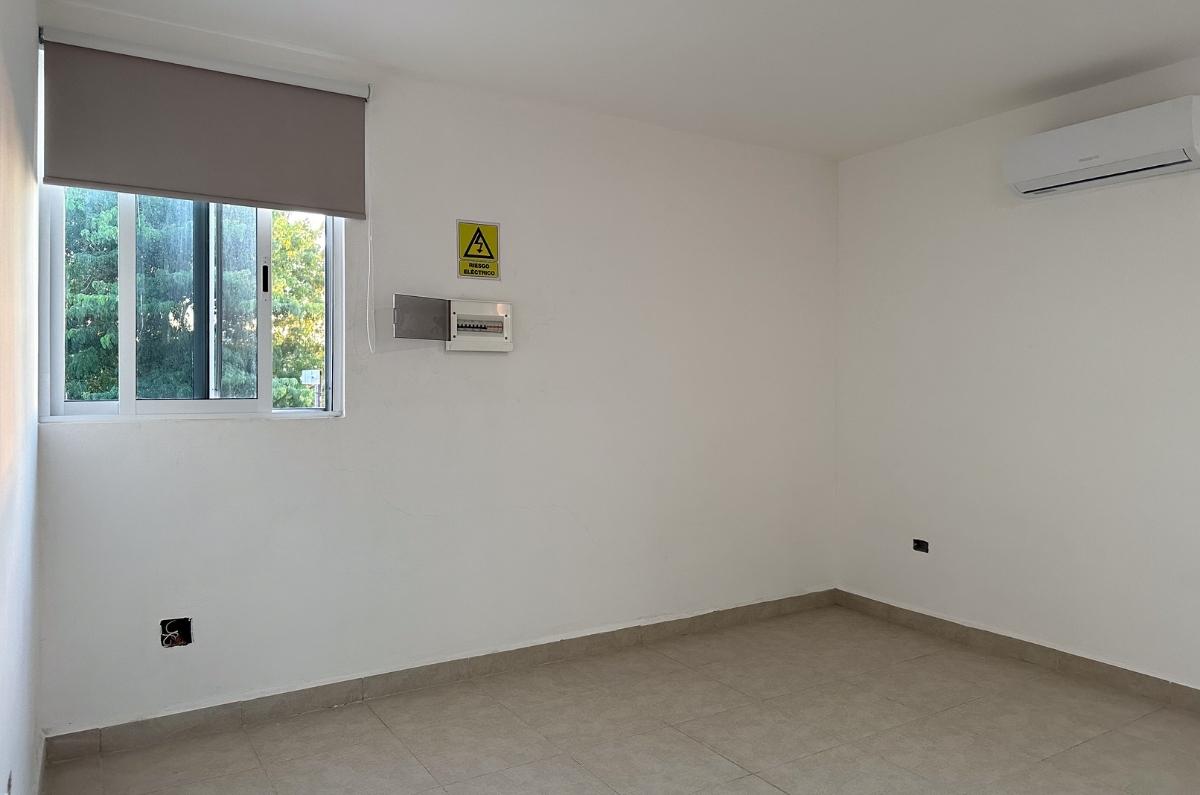 1430-40664-Departamento-en-renta-de-2-habitaciones-sobre-la-Avenida-Yucatan-en-norte-Merida-22.jpg
