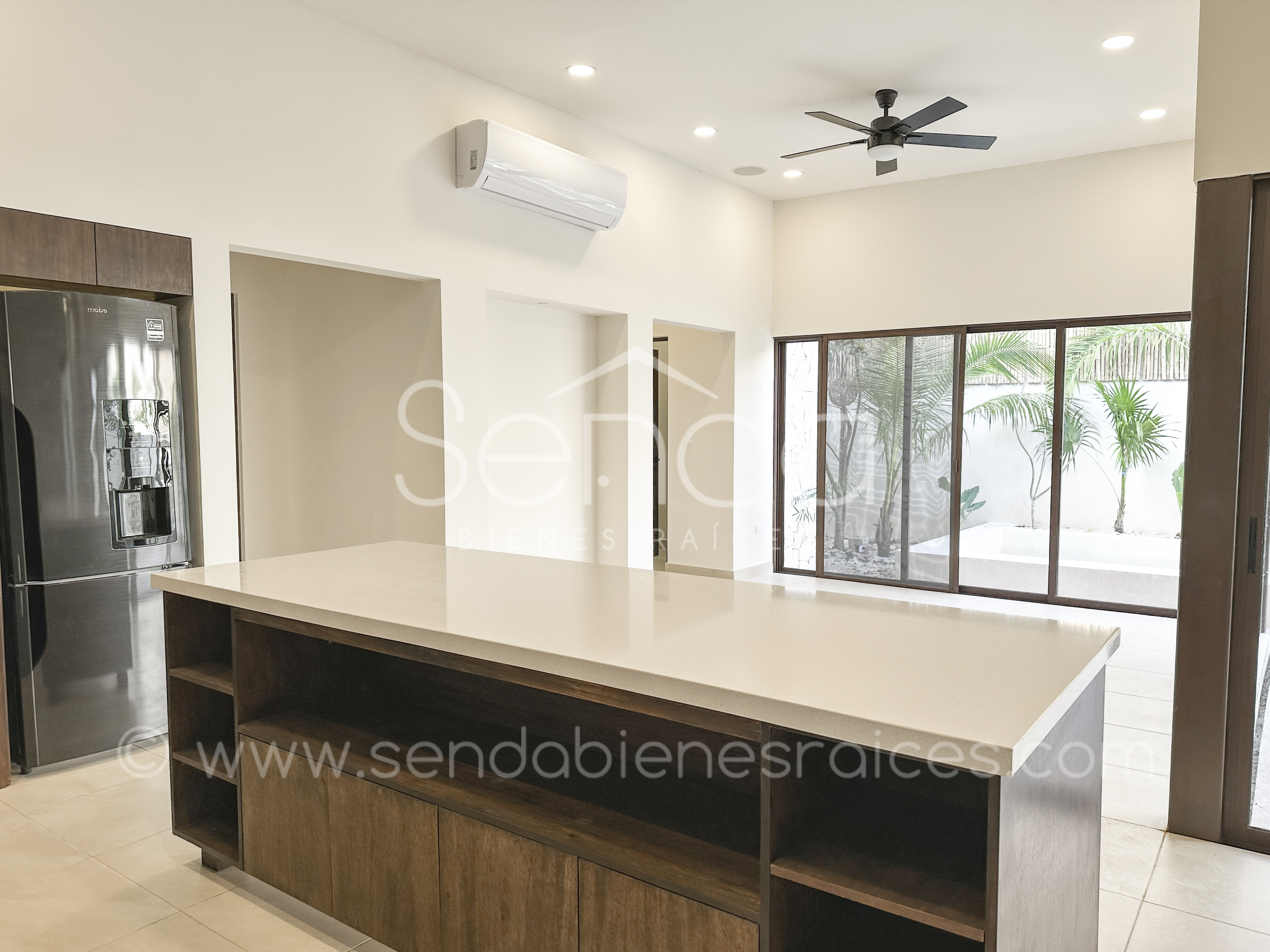 1468-47710--Casa-Tiki-Tiki-en-venta-de-una-planta-en-Cholul-Mérida-3-habitaciones-y-alberca_(70).jpg