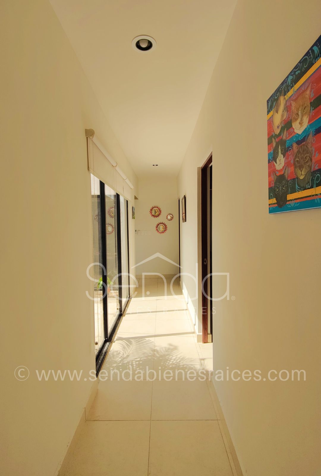 1509-42834-Casa-en-venta-en-Cholul-Merida-una-planta-con-3-habitaciones-alberca-y-paneles-MA56.jpg