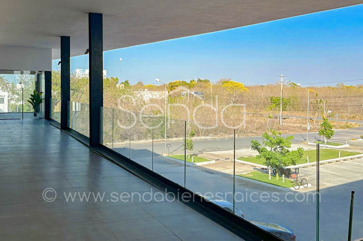 1535-43647-Local-comercial-segundo-piso-en-Plaza-Comercial-en-Conkal-Merid-HMA_(1).jpg