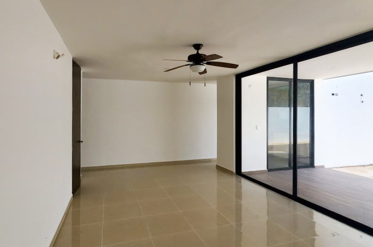 1545-43807-En-venta-casa-de-4-recamaras-en-Privada-Residencial-Amantea-Cholul-(35).jpg