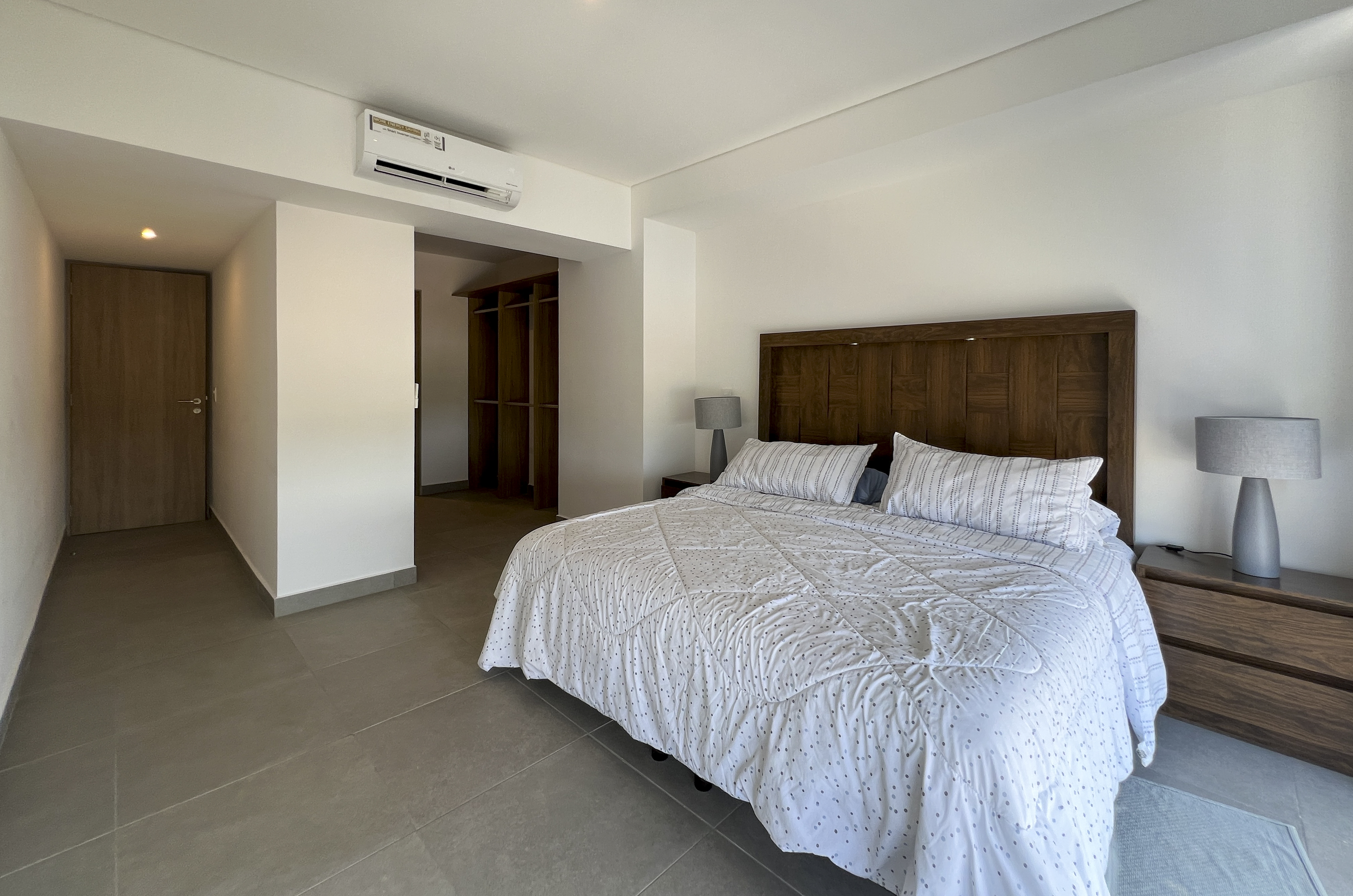 1604-55255-Departamento-en-Venta-en-Via-Montejo-de-3-Recamaras-Equipado_(21).jpg