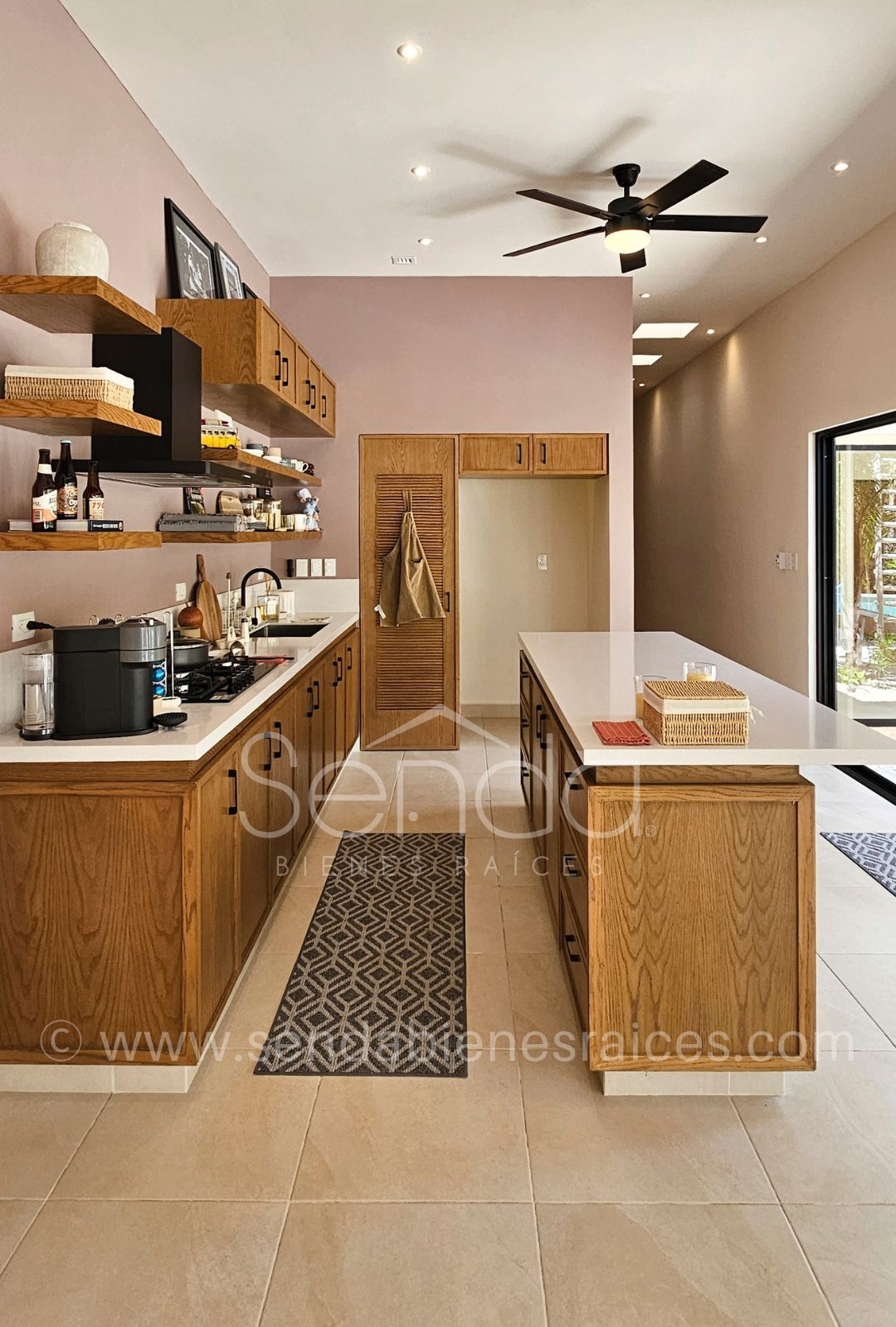 1700-50635-Casa-Tiki-Tiki-en-venta-de-una-planta-en-Cholul-Merida-modelo-B-con-alberca_(37).jpg