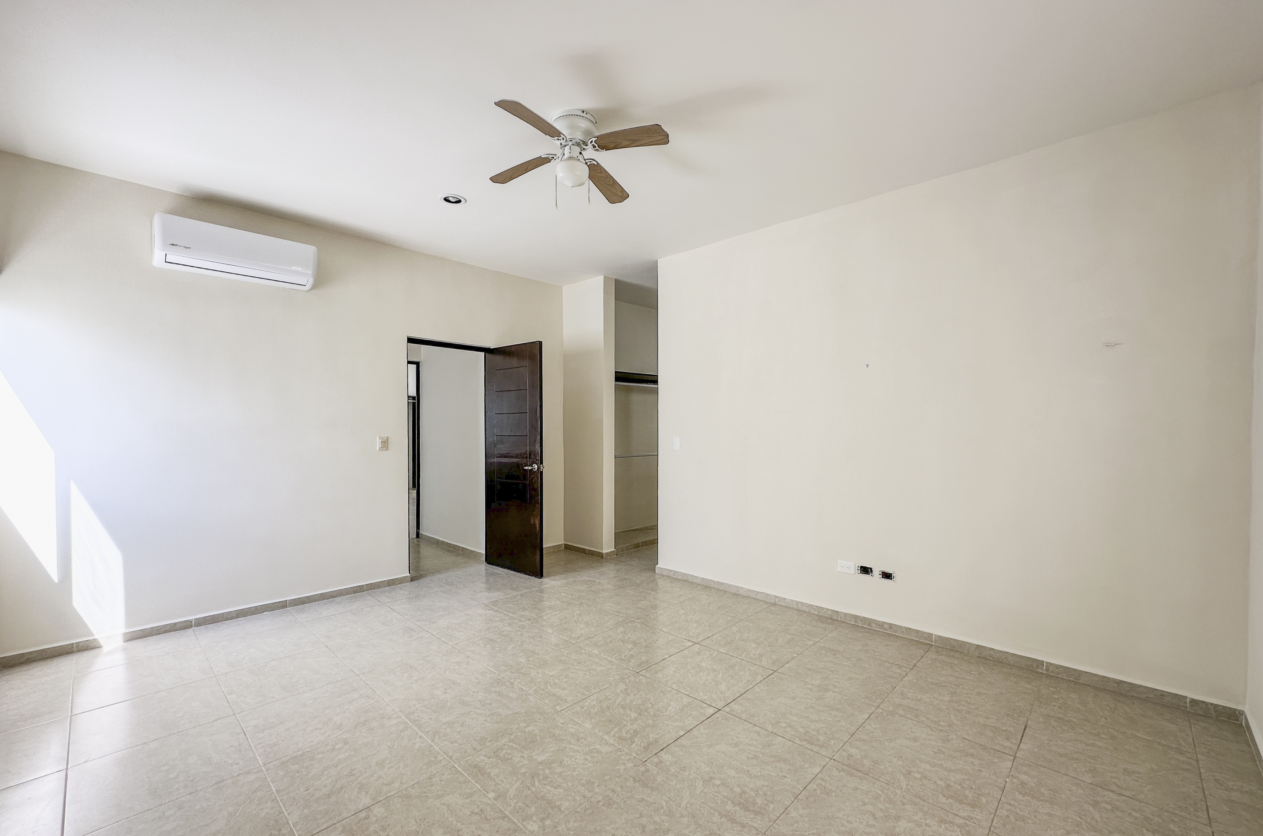 1719-48006-Casa-en-renta-de-3-habitaciones-en-Salomea-Conkal_(31).jpg