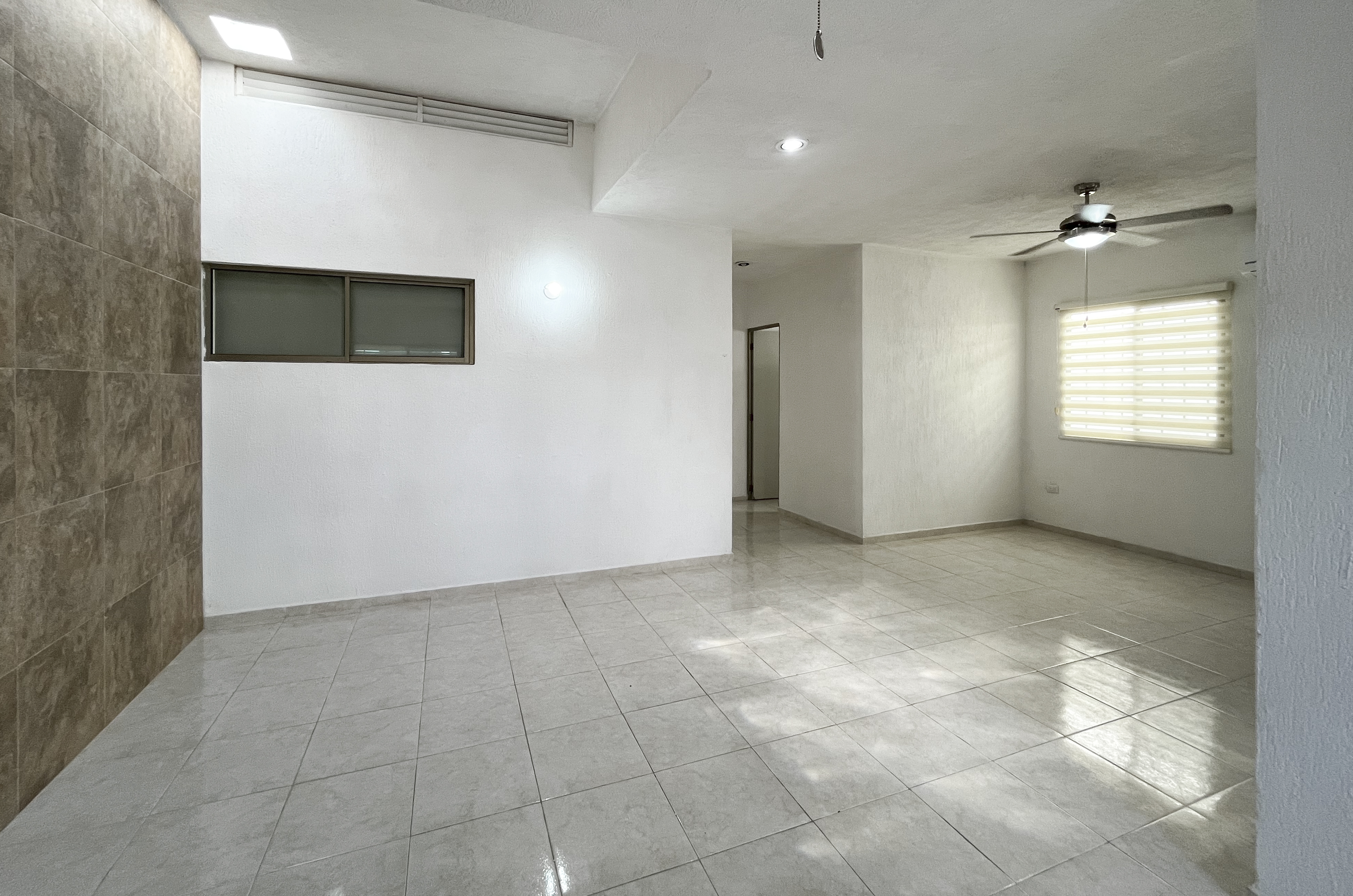 1819-50114-Casa-en-renta-Americas-II-de-una-planta-con-2-recamaras_(15).jpg