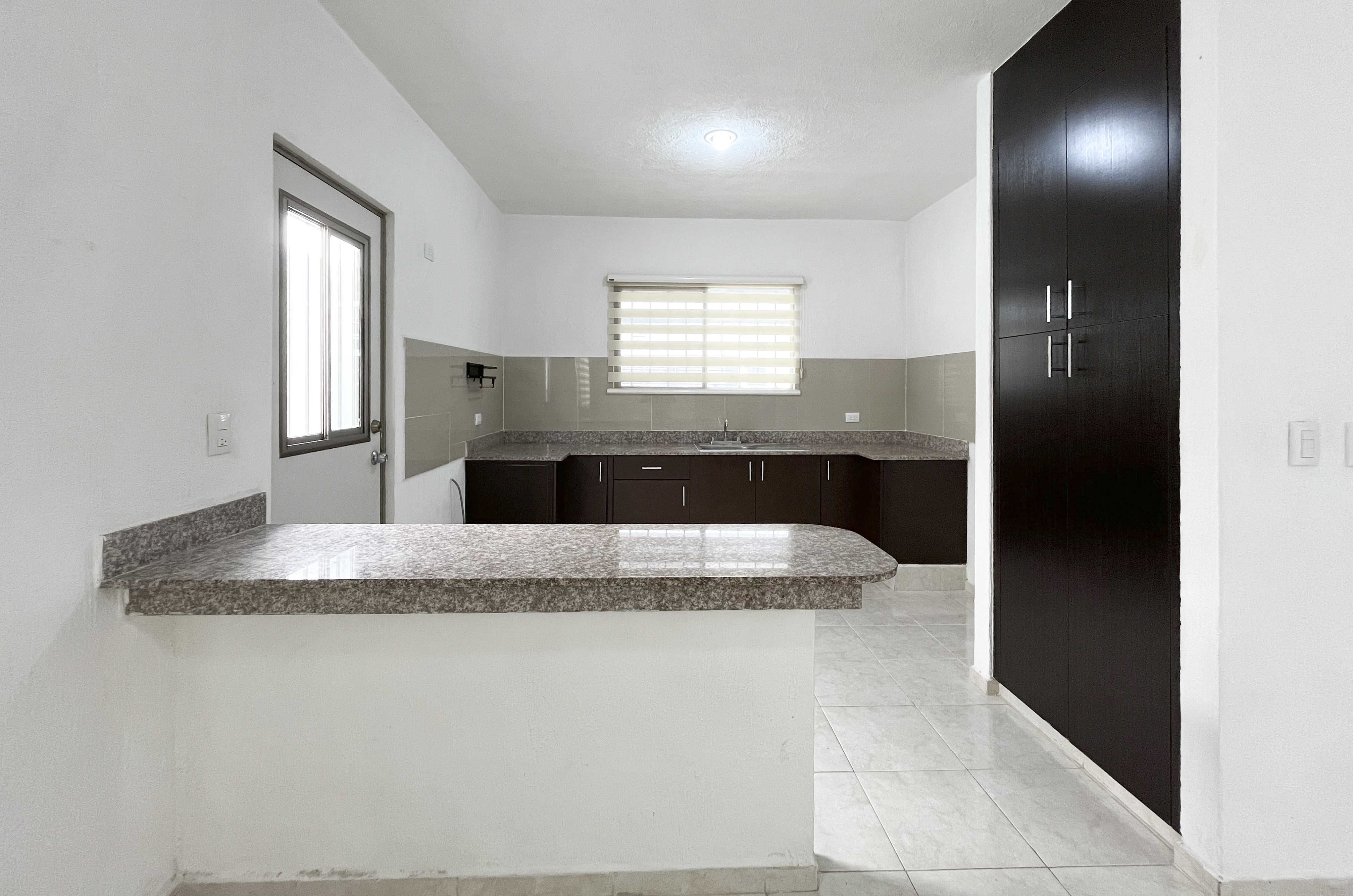 1819-50124-Casa-en-renta-Americas-II-de-una-planta-con-2-recamaras_(25).jpg