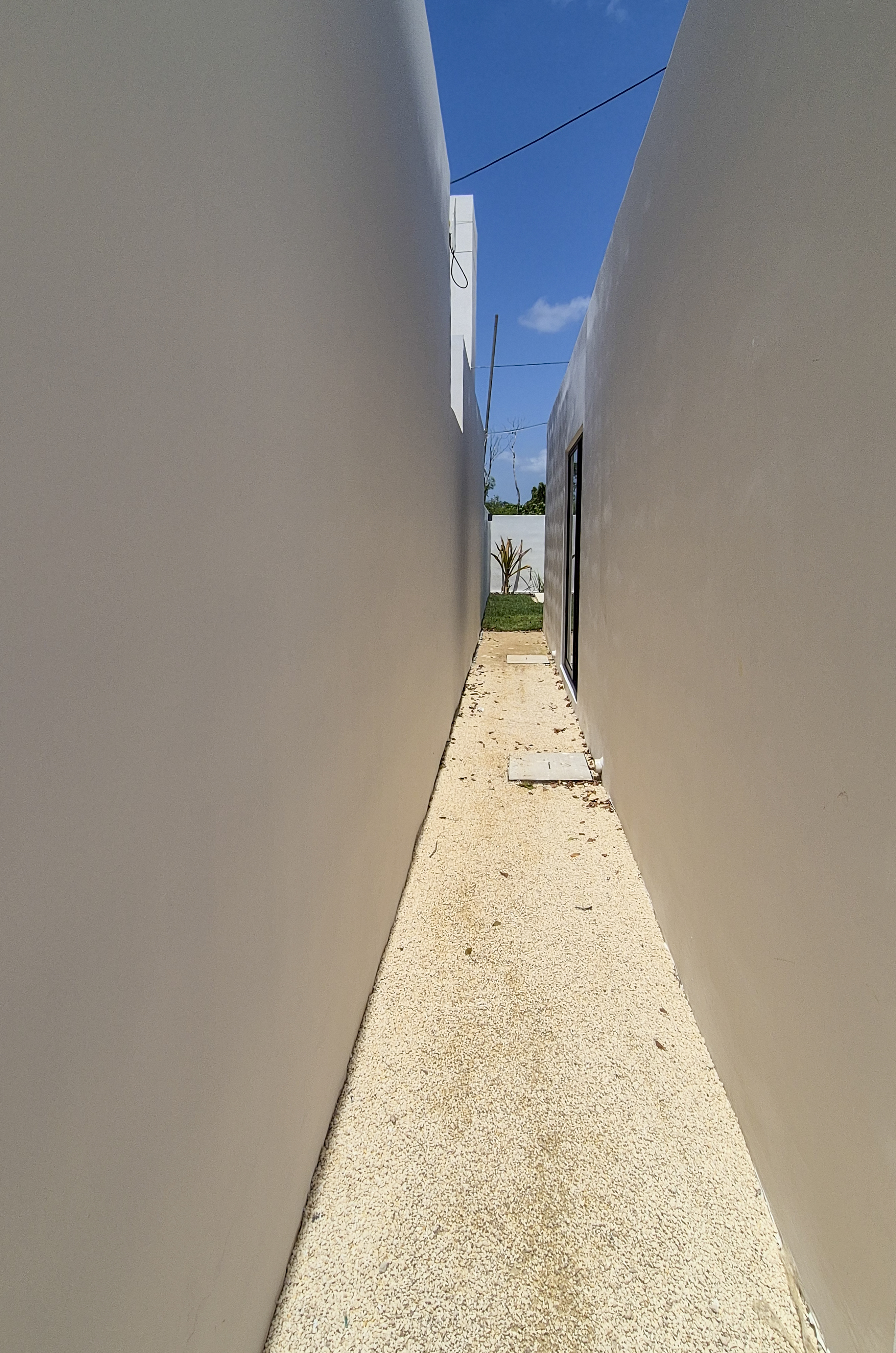 1869-53885-Casa-en-venta-Conkal-Merida-de-una-planta-con-dos-habitaciones_(1).jpg