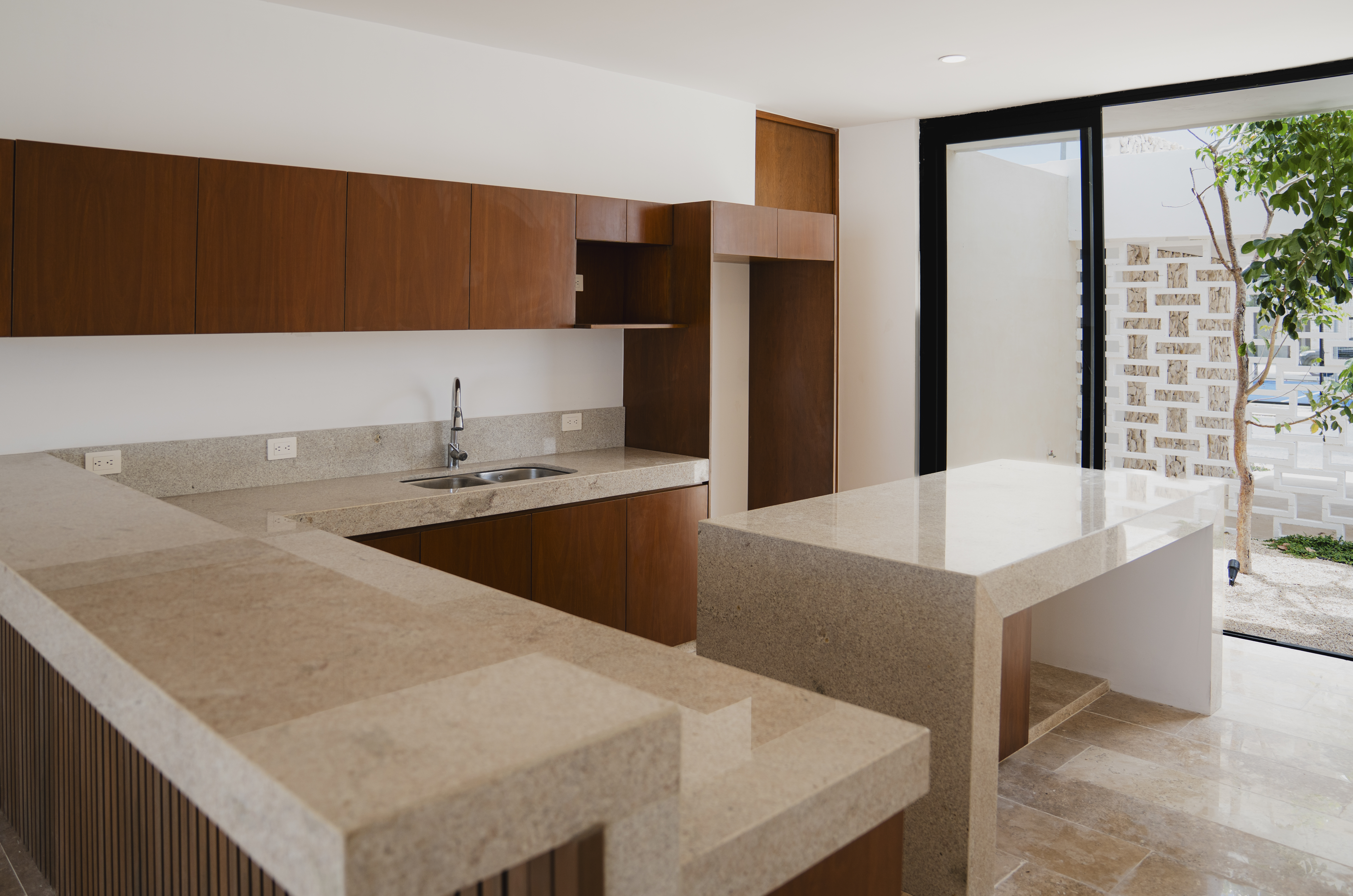 1902-52984-Casa-Alaia-en-Venta-dentro-privada-zona-conkal-Merida-con-tres-recamaras_(19).jpg