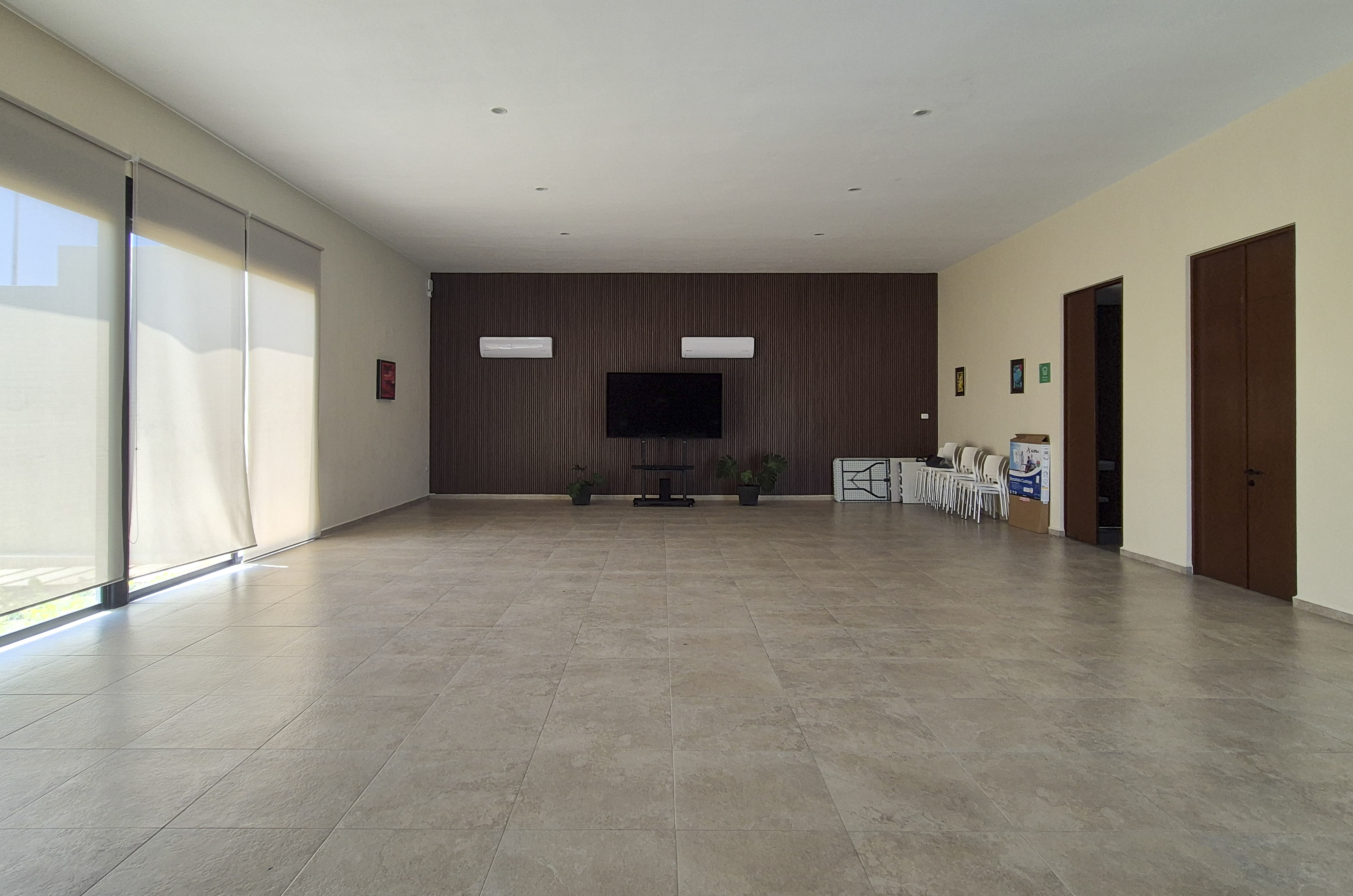 1942-53009-Lotes-Residenciales-en-Venta-en-Privada-Ciudad-Central-con-amenidades_(12).jpg