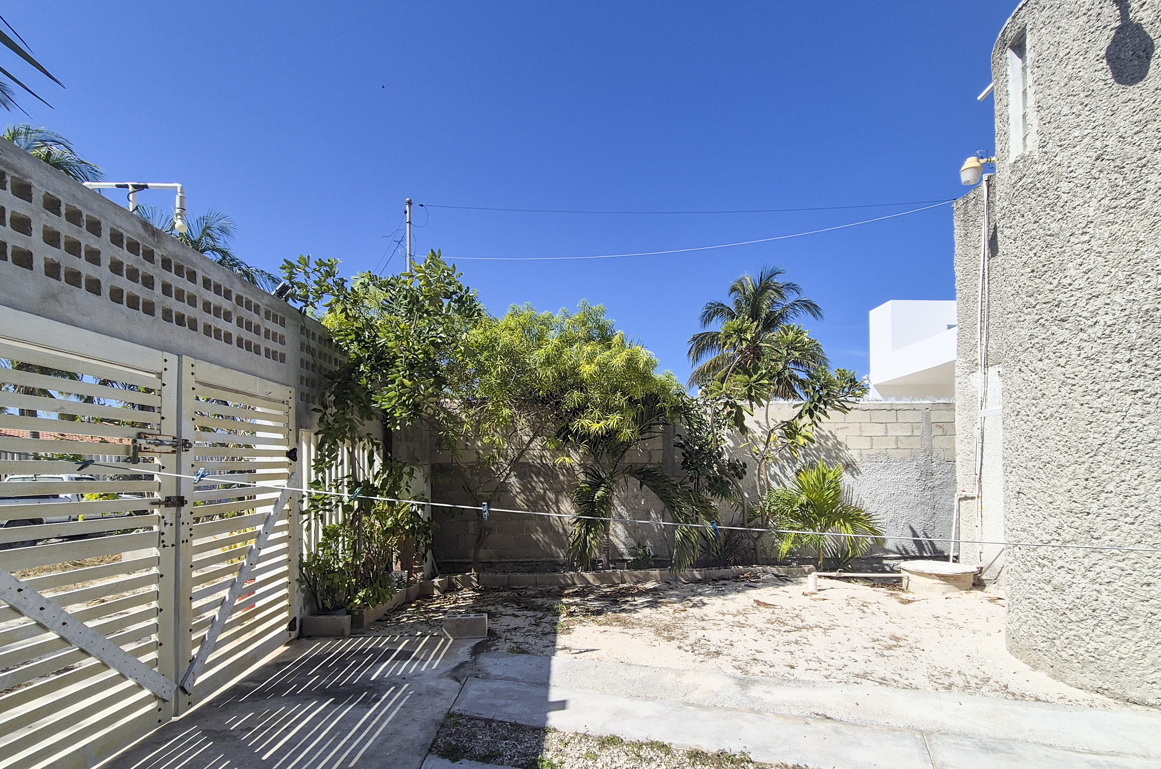 1955-53190-Casa-en-Venta-ubicada-en-Chelem-a-3-esquinas-del-mar-3-habitaciones_(6).jpg