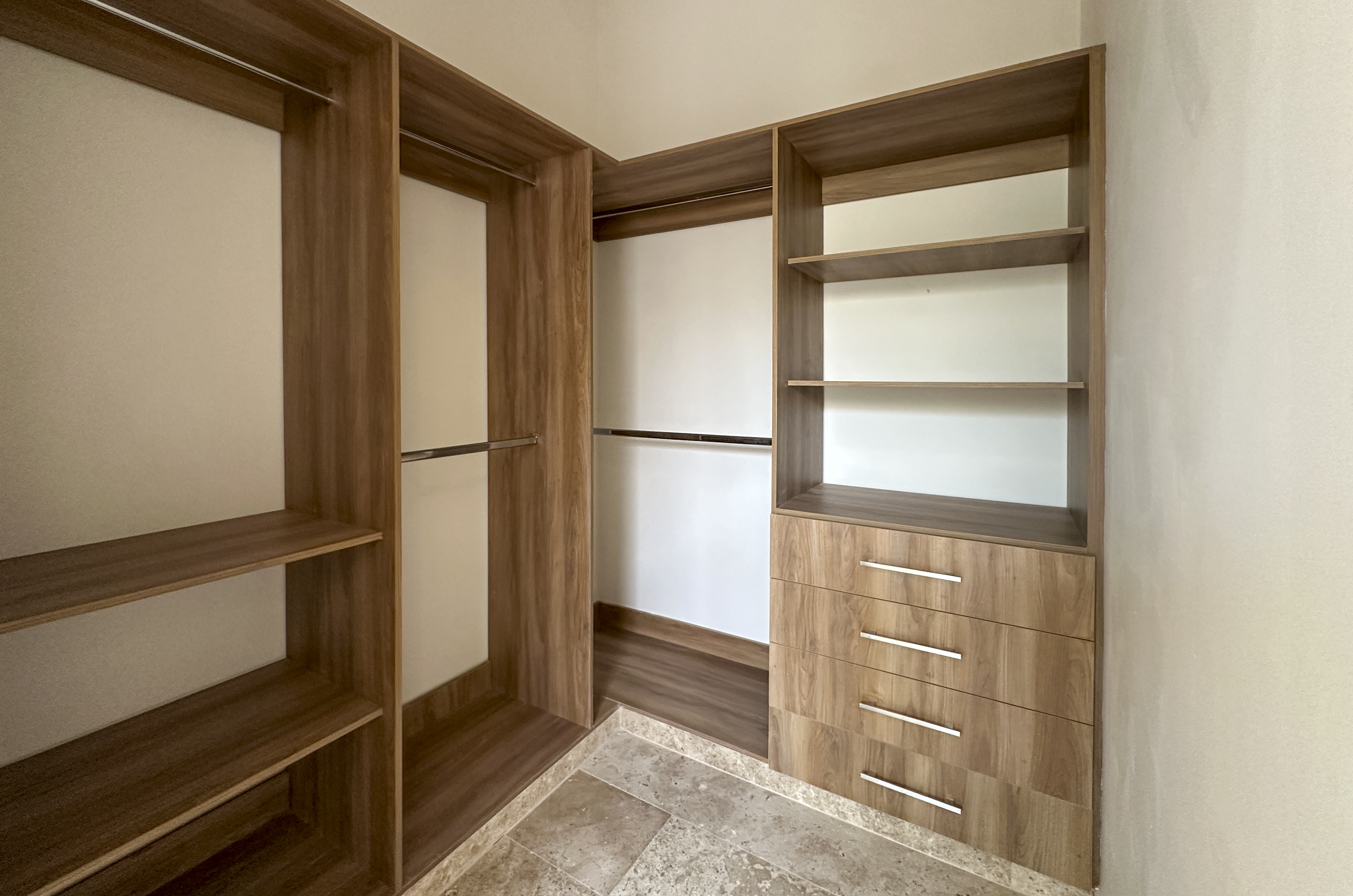 2000-54332-Casa-en-Renta-de-un-piso-con-2-habitaciones-y-alberca-en-Conkal-20_(23).jpg
