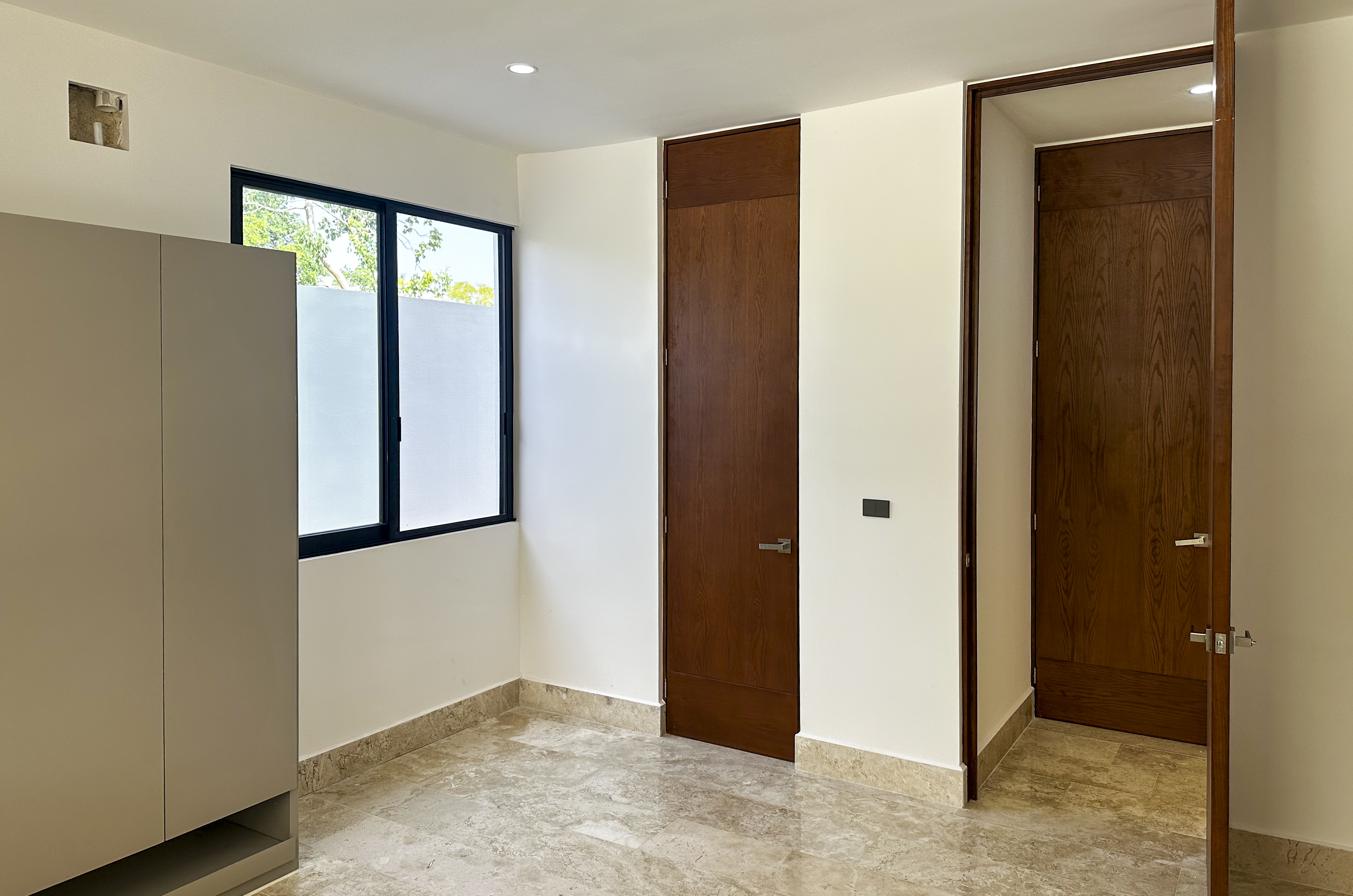 2013-54439-Casa-en-venta-en-privada-Nuukul-Temozon-Norte-con-electrodomesticos-incluidos_(7).jpg