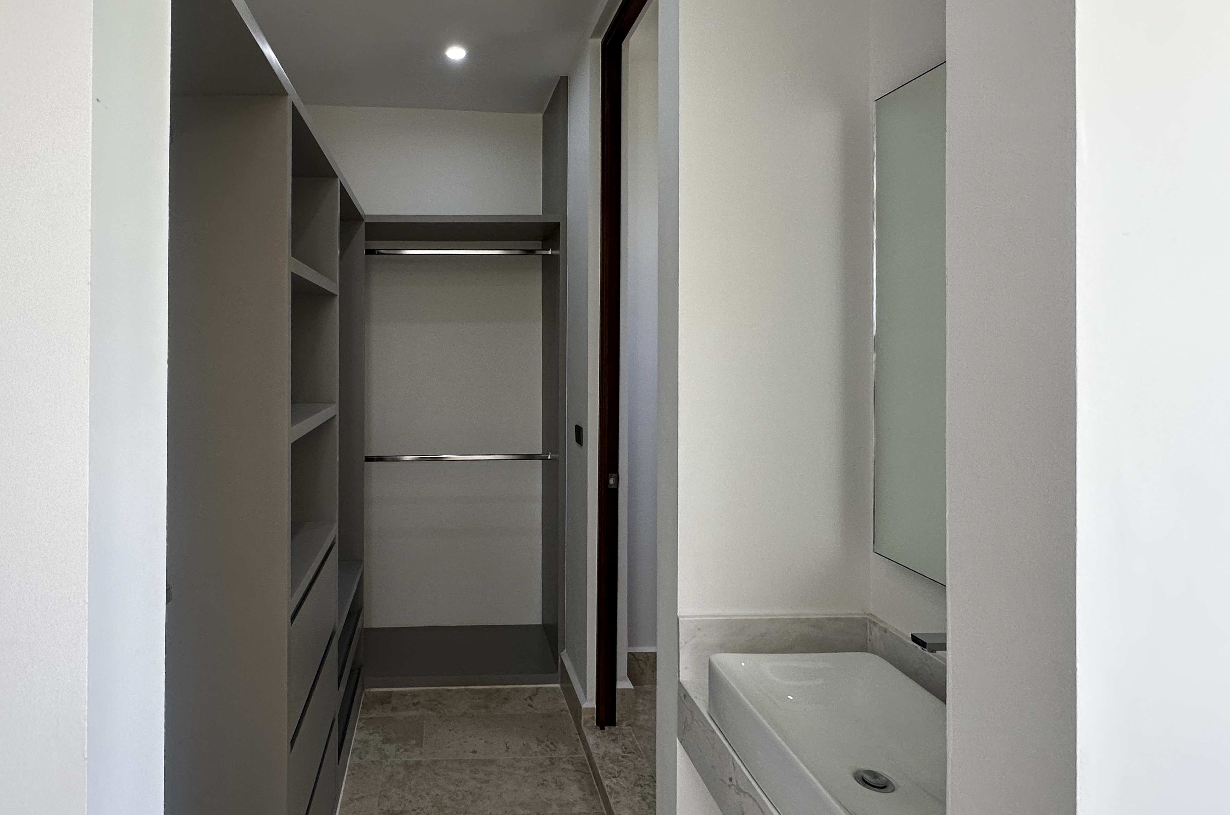 2013-54460-Casa-en-venta-en-privada-Nuukul-Temozon-Norte-con-electrodomesticos-incluidos_(28).jpg