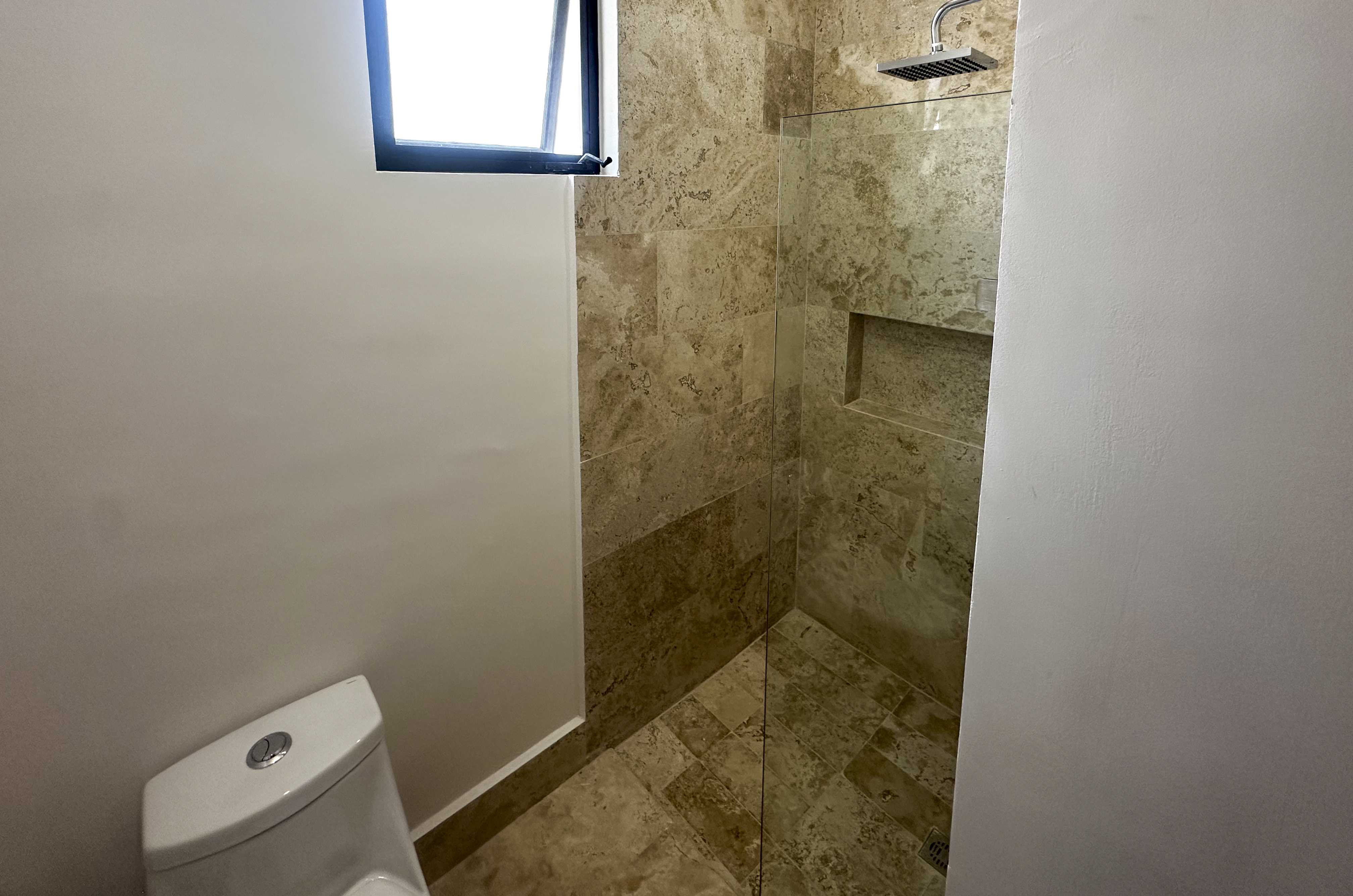 2013-54461-Casa-en-venta-en-privada-Nuukul-Temozon-Norte-con-electrodomesticos-incluidos_(29).jpg