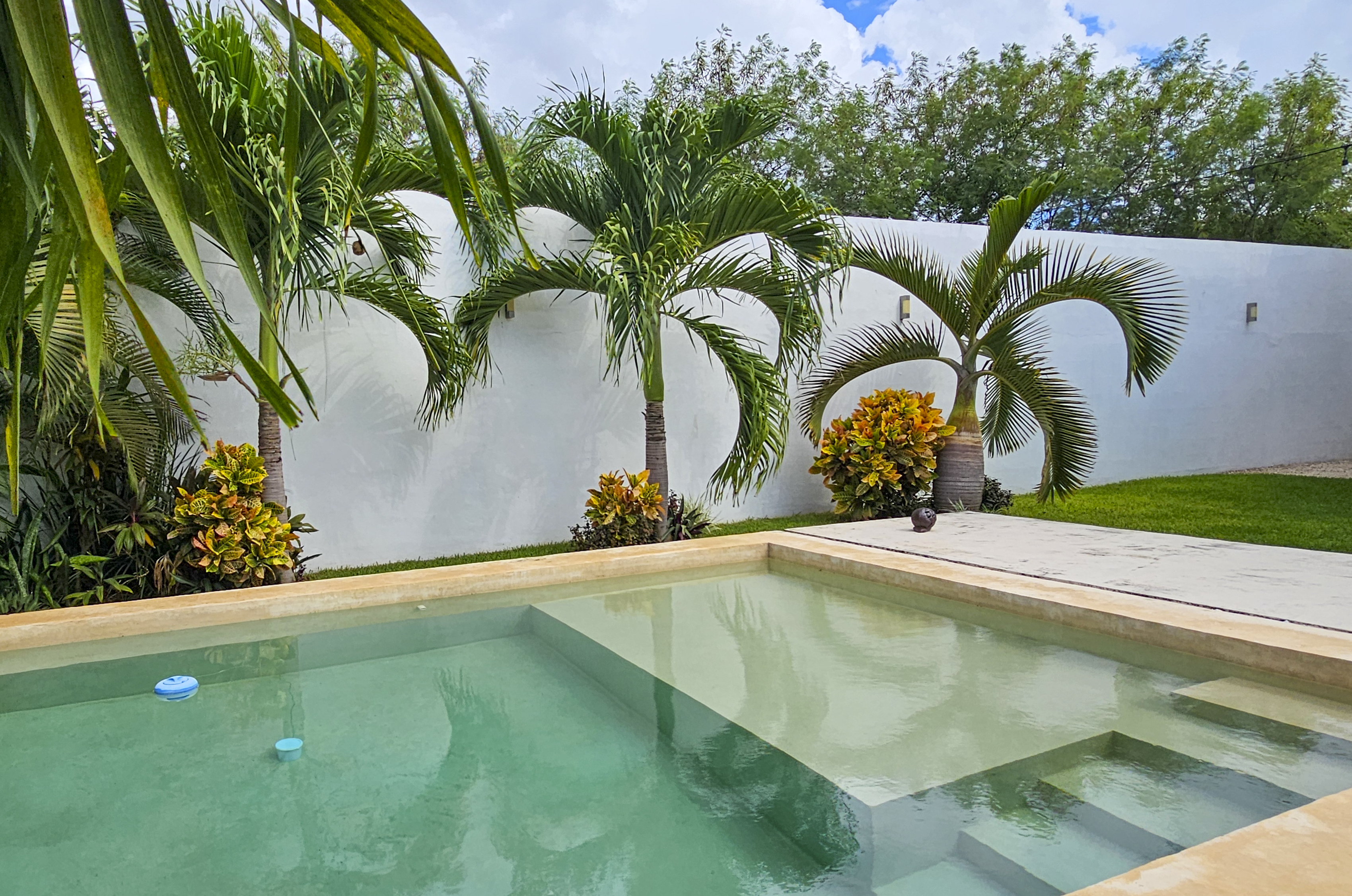 2028-54847-Casa-en-Venta-Dzityá-Mérida-con-super-Cocina-Jardín-y-Alberca_(23).jpg