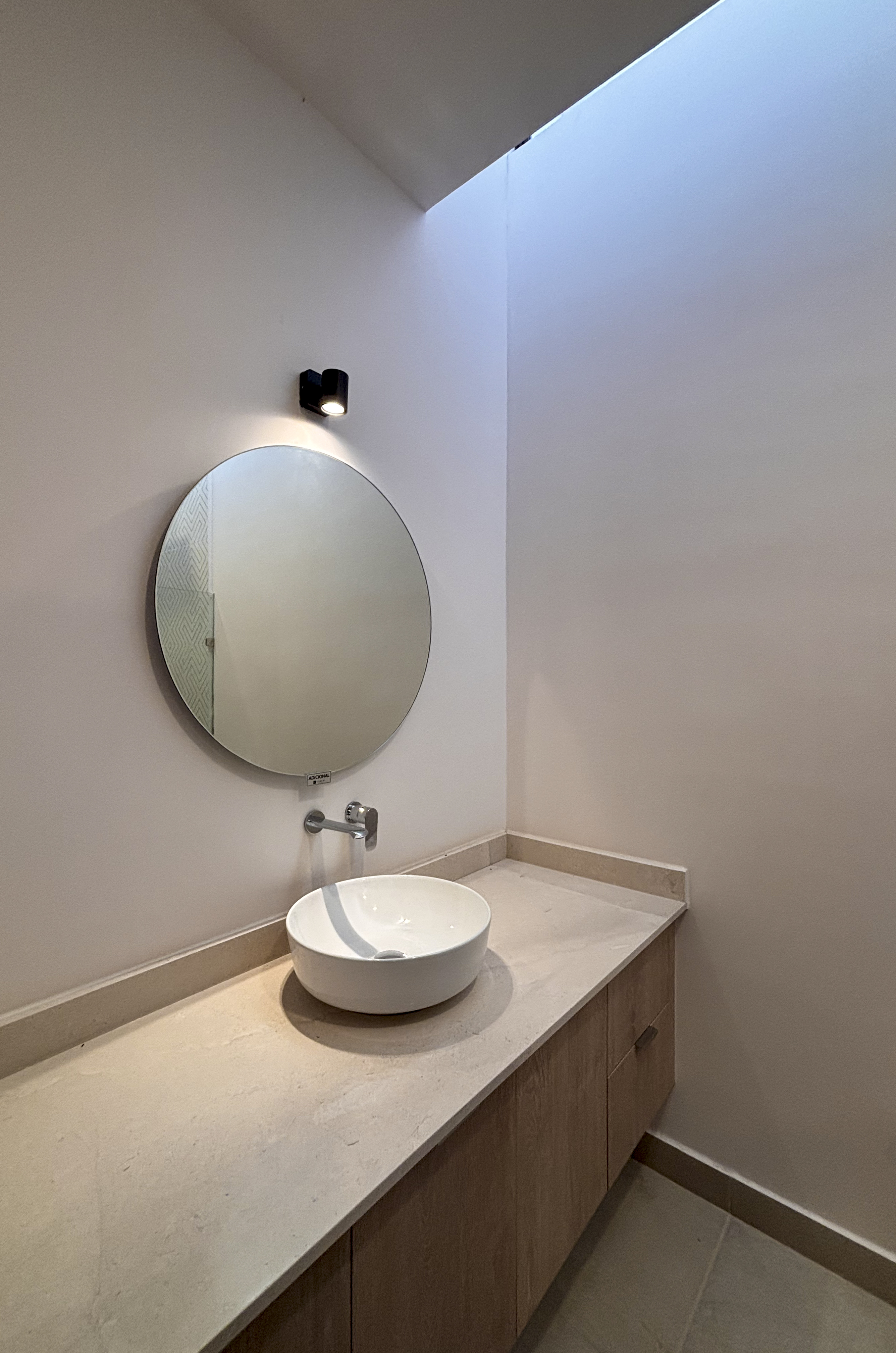 2029-54810-Casa_estilo-Townhouse-en-venta-en-cholul-al-norte-de-Merida-THULA-CITY-HOME__(29).jpg