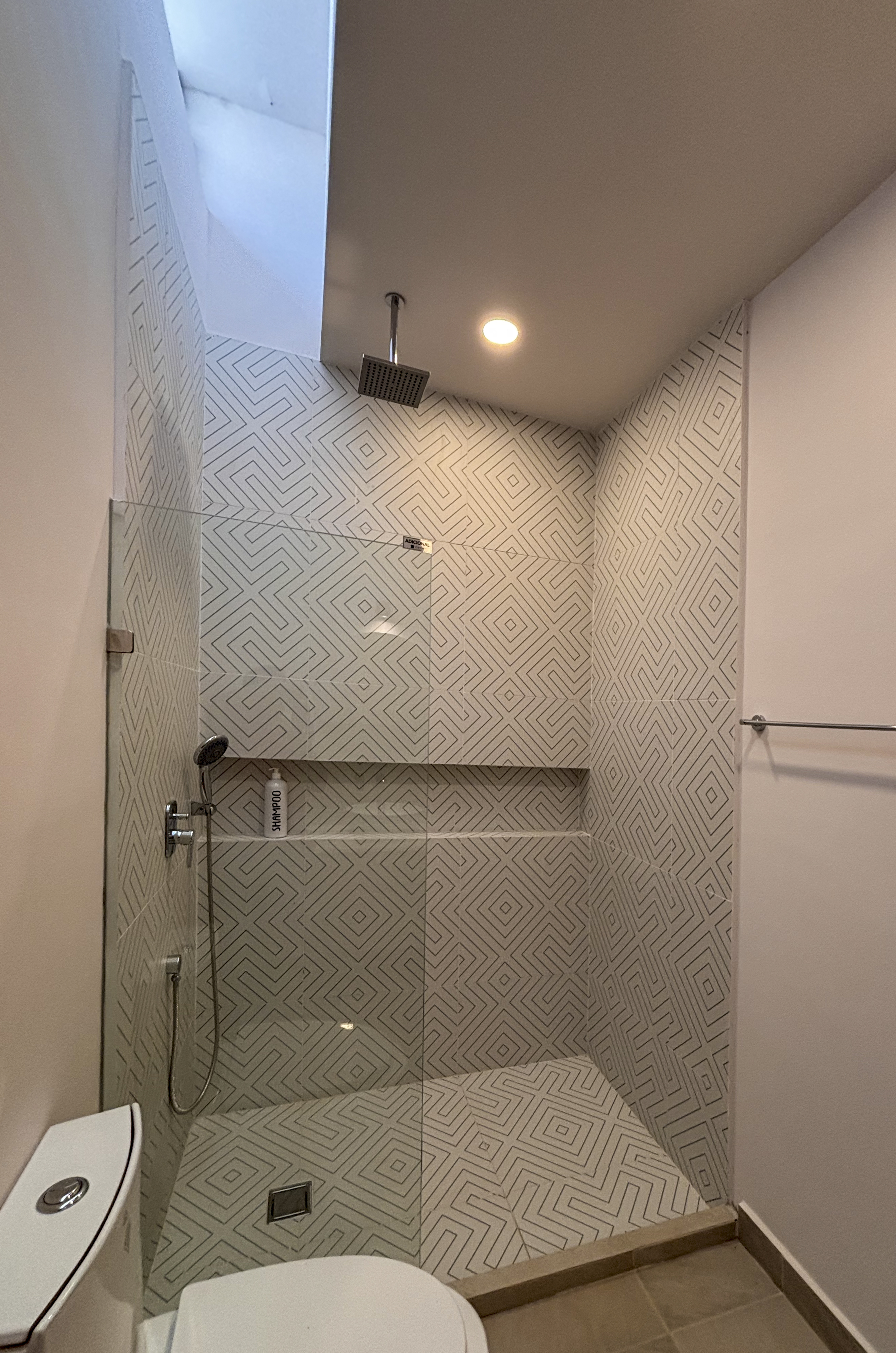 2029-54811-Casa_estilo-Townhouse-en-venta-en-cholul-al-norte-de-Merida-THULA-CITY-HOME__(30).jpg