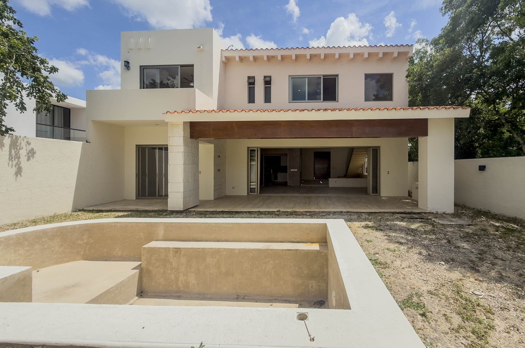 2034-55157-_Casa-en-venta-ubicada-en-Cholul-de-4-habitaciones-alberca-en-privada_(20).jpg