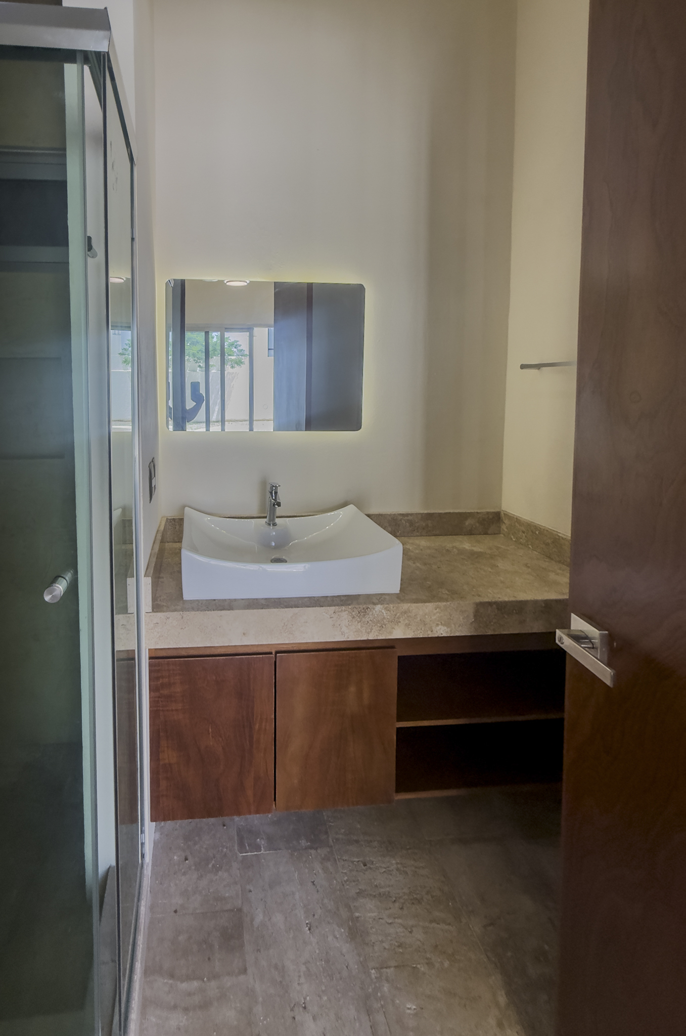 2034-55183-_Casa-en-venta-ubicada-en-Cholul-de-4-habitaciones-alberca-en-privada_(46).jpg