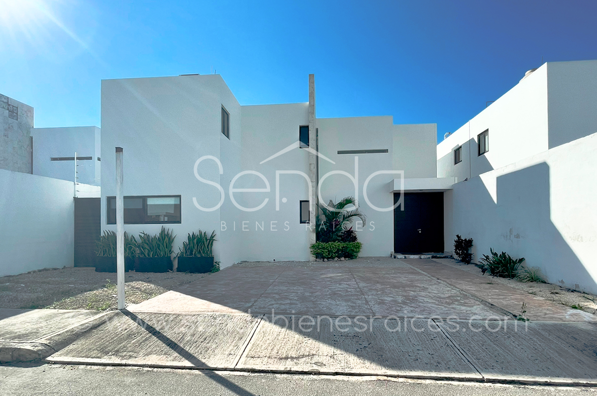 Casa en Renta de 3 Recámaras en Real Montejo al Norte de Mérida - Opción a  Venta | Senda Bienes Raíces