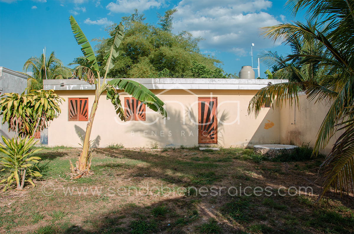 753-19961-21KG-14-Casa-de-una-planta-en-venta-tipo-Hacienda-con-jardin-y-alberca-_grande-Conkal-013.jpg