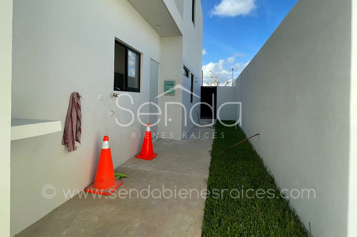 802-26036-_Casa-en-venta-de-3-recamaras-en-Privada-Alera-Dzitya-033.jpg