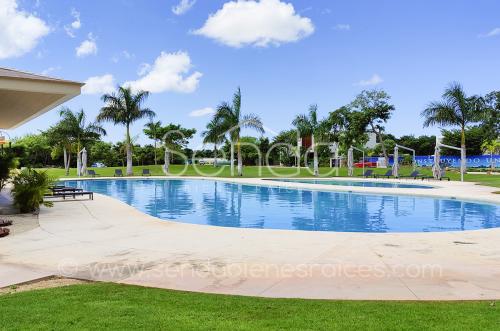 1178-33767-22WE-23-Terreno-en-Venta-Privada-Oasis-en-Yucatán-Country-Club-_(2).jpg