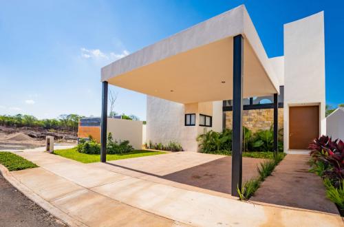 1362-49996-Casa-en-venta-de-3-Habitaciones-en-Real-Montejo-cerca-de-Periferico-f1.png