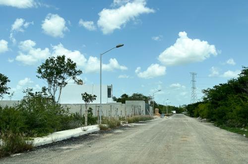 1394-40155-Terreno-en-Venta-en-Cumbre-Dzitya-a-3-minutos-del-periferico-de-Merida-8.jpg