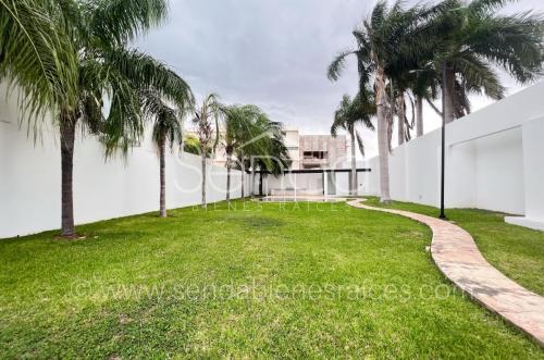 1396-40136-Renta-linda-casa-en-excelente-ubicacion-de-4-habitaciones-y-alberca-13.jpg