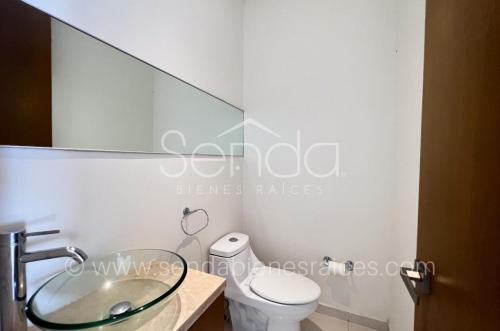 1396-40334-Casa-en-Renta-en-Temozon-en-Merida-con-4-Habitaciones-dentro-dentro-de-privada-15.jpg