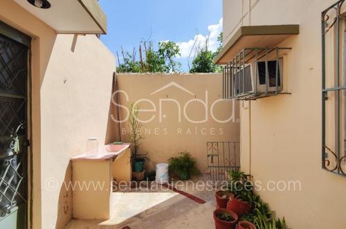 1409-40290-Casa-en-venta-Chuburna-Merida-con-3-habitaciones-y-cuarto-de-servicio-Buen-precio-18.jpg
