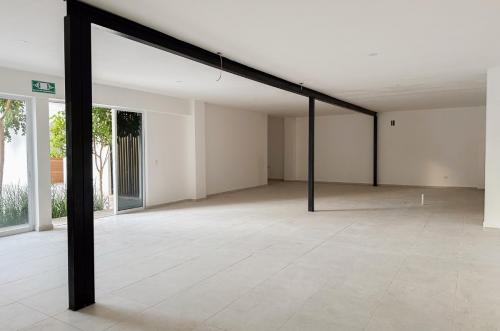 1470-41492-1431-40623-Local-comercial-en-renta-sobre-avenida-Yucatan-en-el-norte-de-Merida-7.jpg