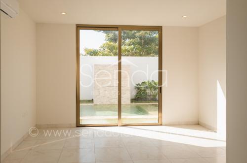 1477-42061-Casa-Castellana-en-venta-de-4-habitaciones-equipada-en-Parque-Natura-Merida-HMA1.jpg